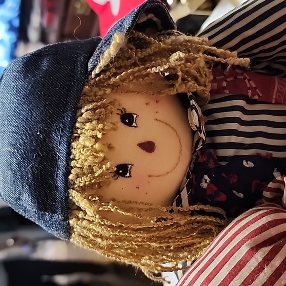 RAGGEDY ANN AND RAGGEDY ANDY DOLLS. USED 2004. - Picture 3 of 8